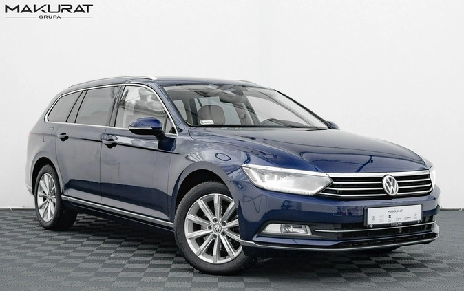 Volkswagen Passat cena 68450 przebieg: 159906, rok produkcji 2017 z Jarosław małe 704